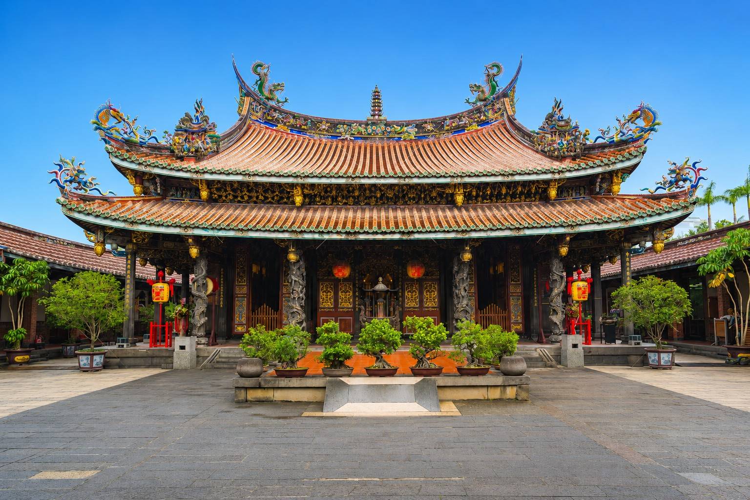 Dalongdong Baoan Temple in Taipei