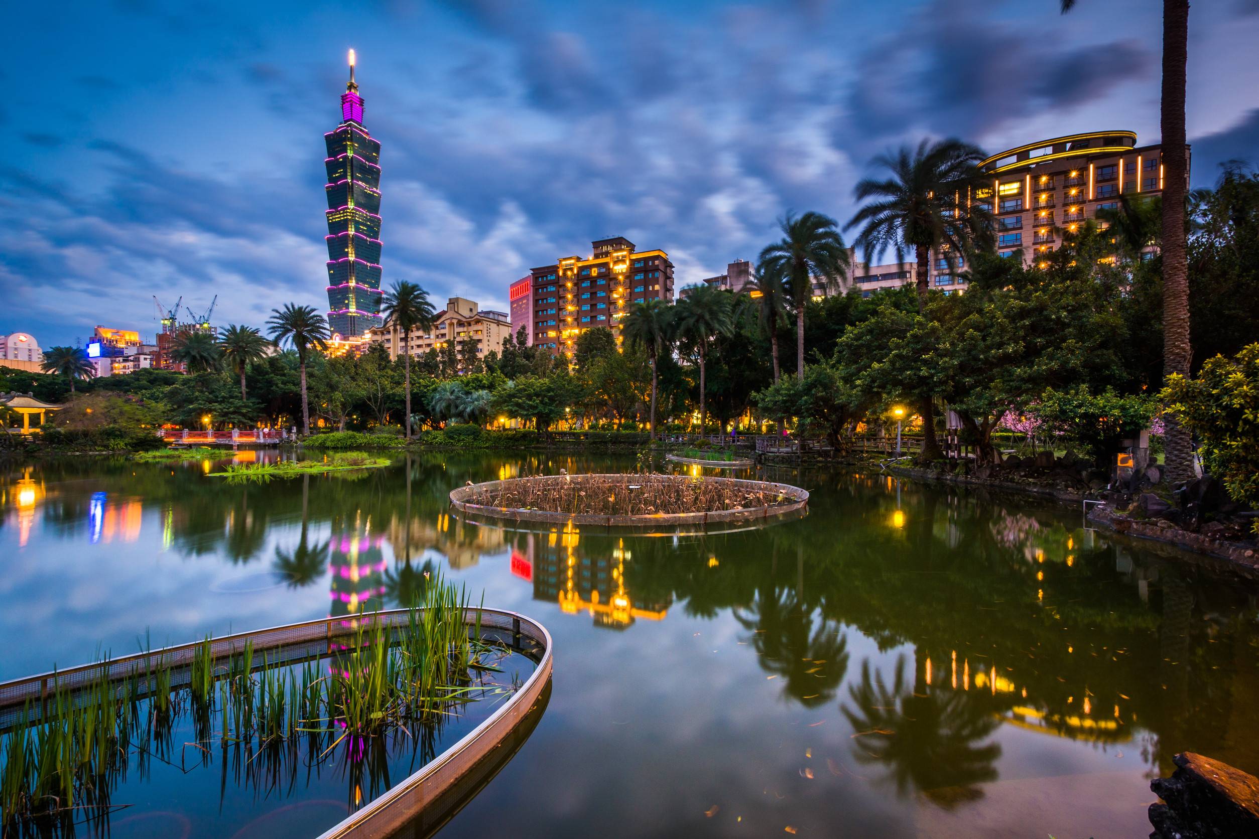 Lake At Zhongshan Park At Night In Xinyi Taipei Taiwan